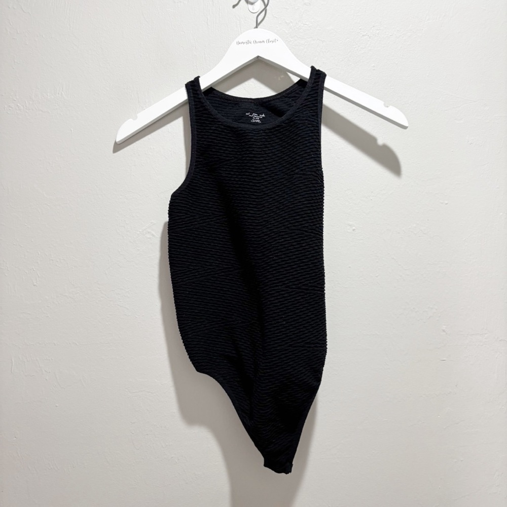 URBAN OUTFITTERS OUT FROM UNDER Women's Black Textured Bodysuit Seamless Sz M/L
